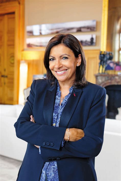 anne hidalgo dior|anne hidalgo mayor.